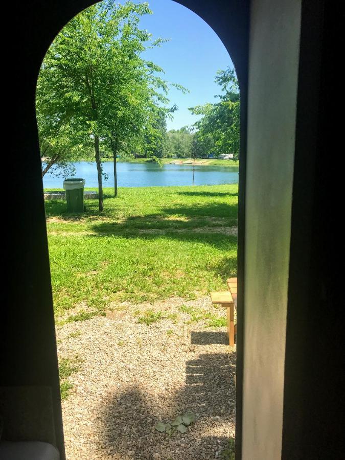 Camping Oaza Bela Crkva  Exteriör bild