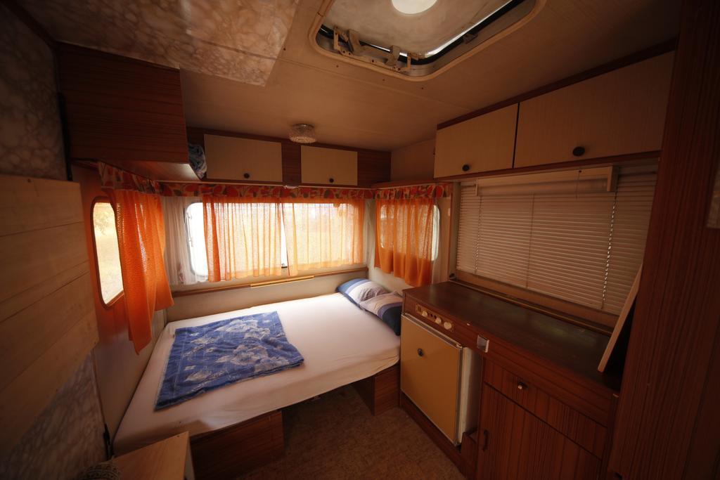 Camping Oaza Bela Crkva  Exteriör bild